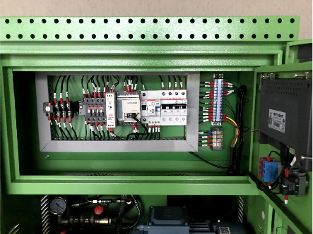 智能化人造霧主機 智能化人造霧控制主機,采用進口專業冷霧設備